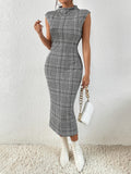 SHEIN Privé Houndstooth Print Mock Neck Sleeveless Bodycon Dress