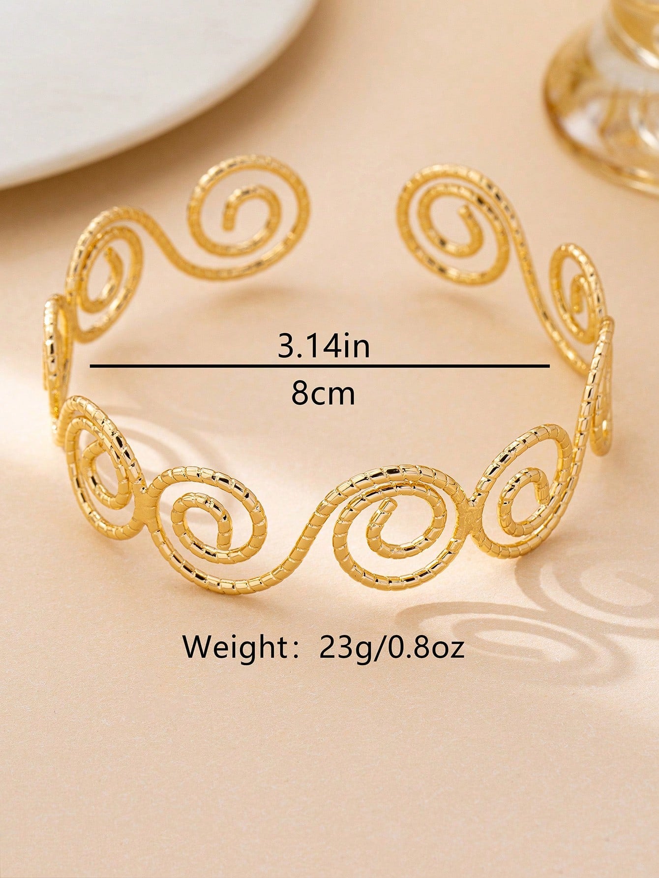 SHEIN 1pc Bohemian Style Hollow Metal Gold Color Incense Plate Open Circle Bracelet, Suitable For Women's Daily, Vacation, Party Outfits