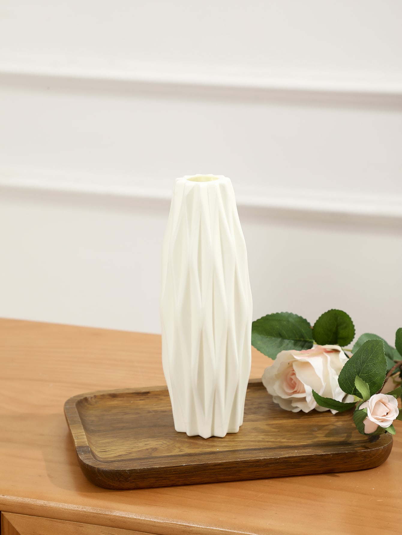  | SHEIN Geometric Plastic Flower Vase | Home Decor | Shein | OneHub