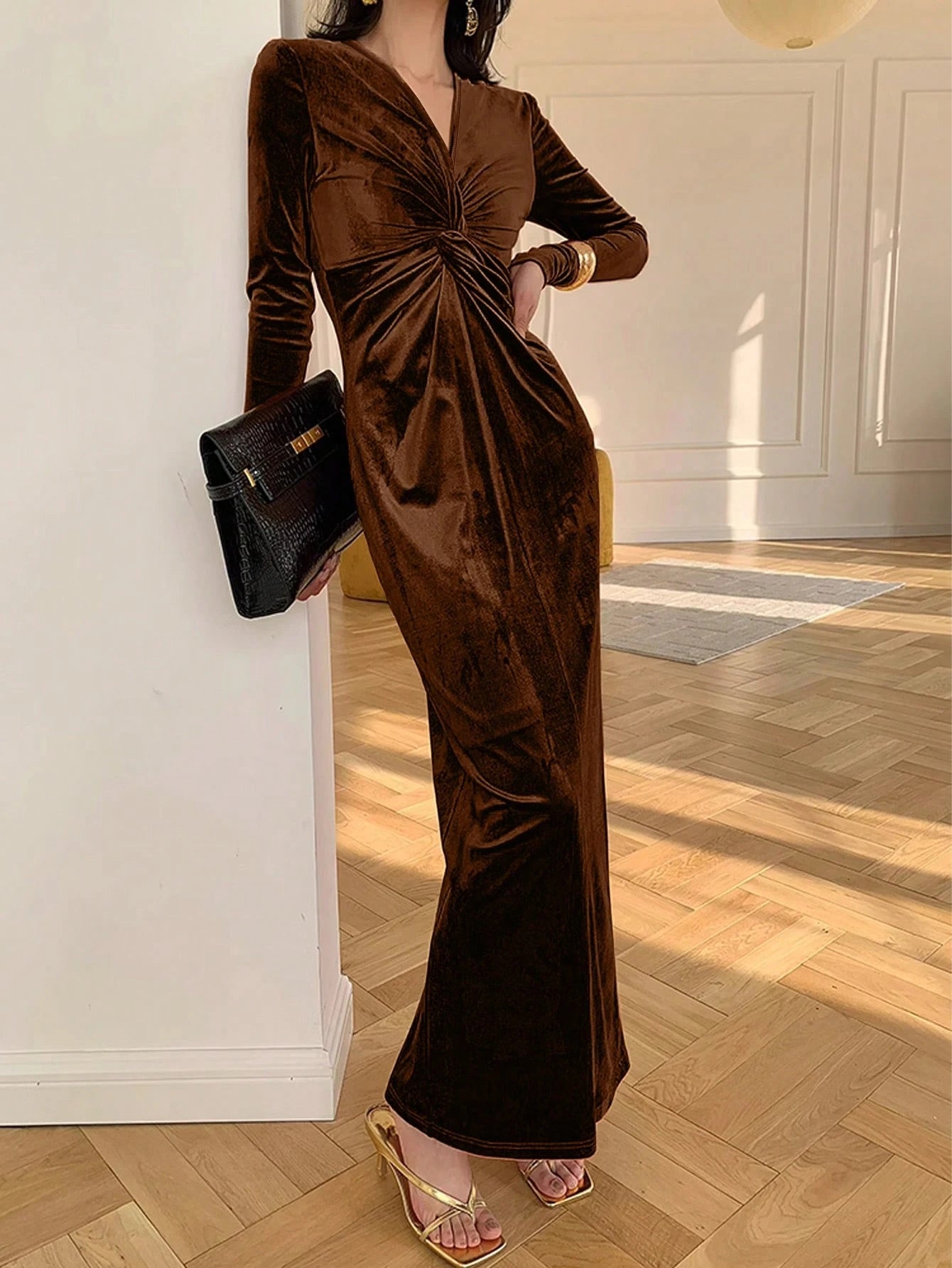  | SHEIN 1pc Long Sleeve V-Neck Velvet Twist Detail Bodycon Dress | Dress | Shein | OneHub