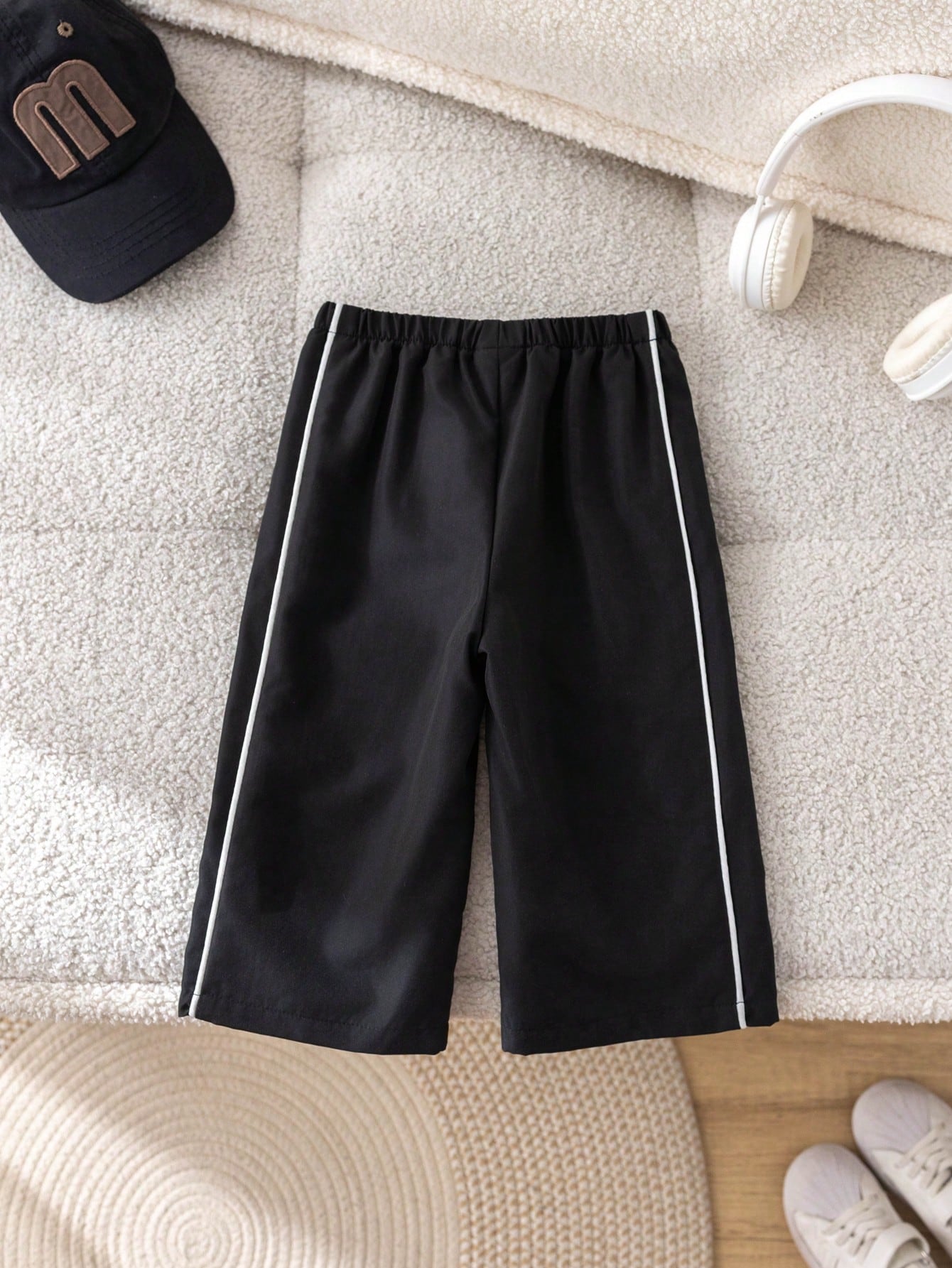 SHEIN 1pc Young Boys' Casual Sports Pants,Straight Leg,Soft & Comfortable,With Drawstring Decoration,Suitable For Daily Wear,School,Outdoor,All Season