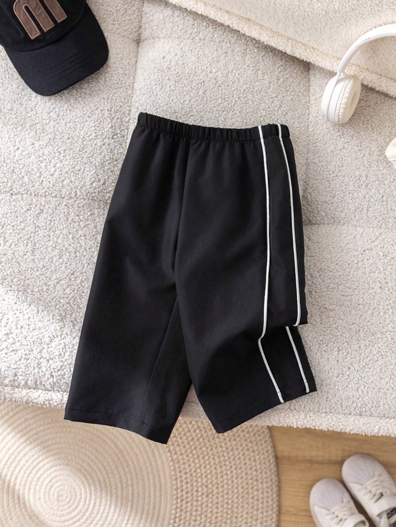 SHEIN 1pc Young Boys' Casual Sports Pants,Straight Leg,Soft & Comfortable,With Drawstring Decoration,Suitable For Daily Wear,School,Outdoor,All Season