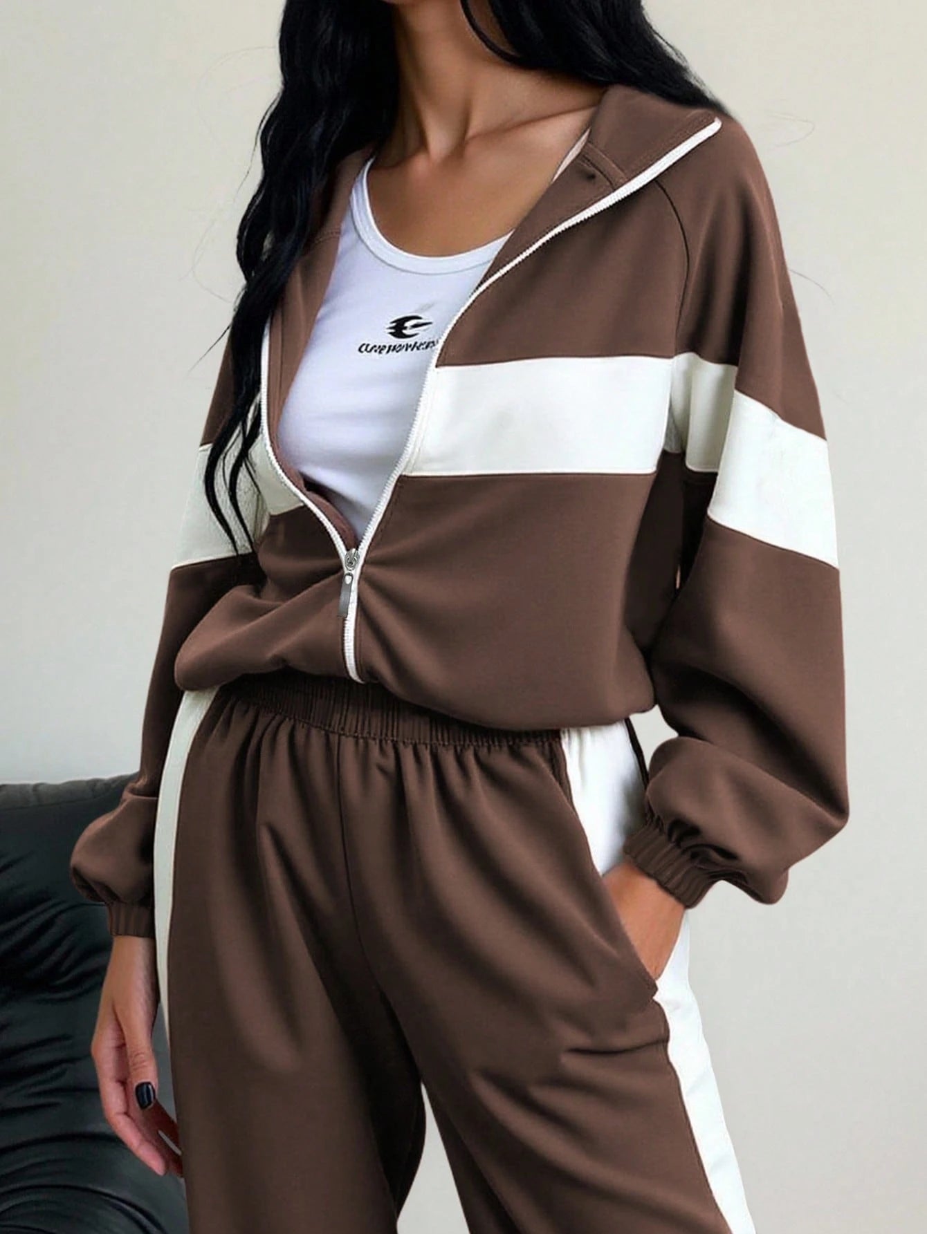 SHEIN 2pcs Color Block Patchwork Casual Elegant Zip-Up Sweatshirt Set Brown