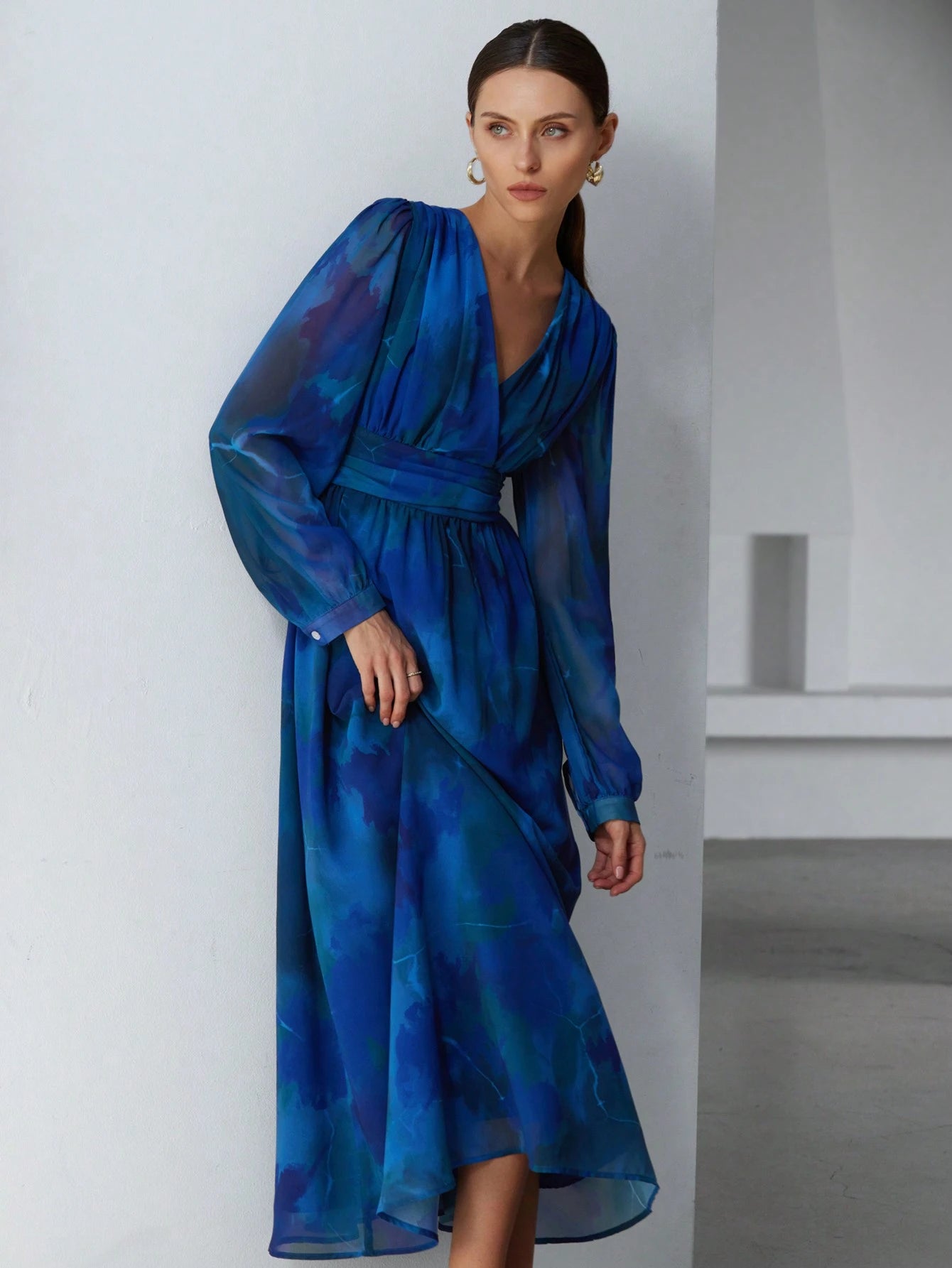  | SHEIN Aveloria Modichic Elegant Chiffon Ombre Floral Print V-Neck Overlap Waist Slim Design Long Dress, Suitable For Valentine's Day And Spring | Dress | Shein | OneHub