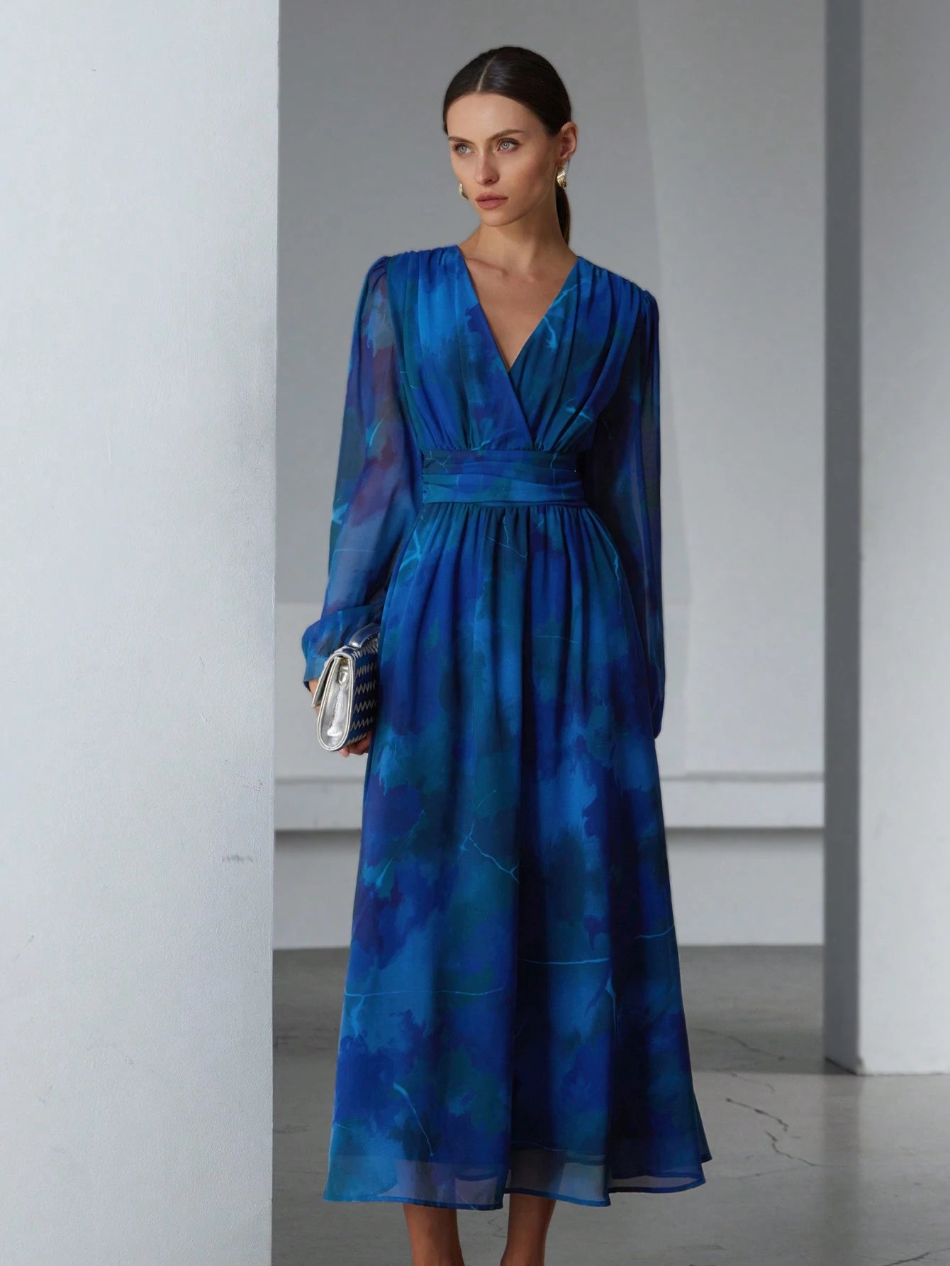  | SHEIN Aveloria Modichic Elegant Chiffon Ombre Floral Print V-Neck Overlap Waist Slim Design Long Dress, Suitable For Valentine's Day And Spring | Dress | Shein | OneHub