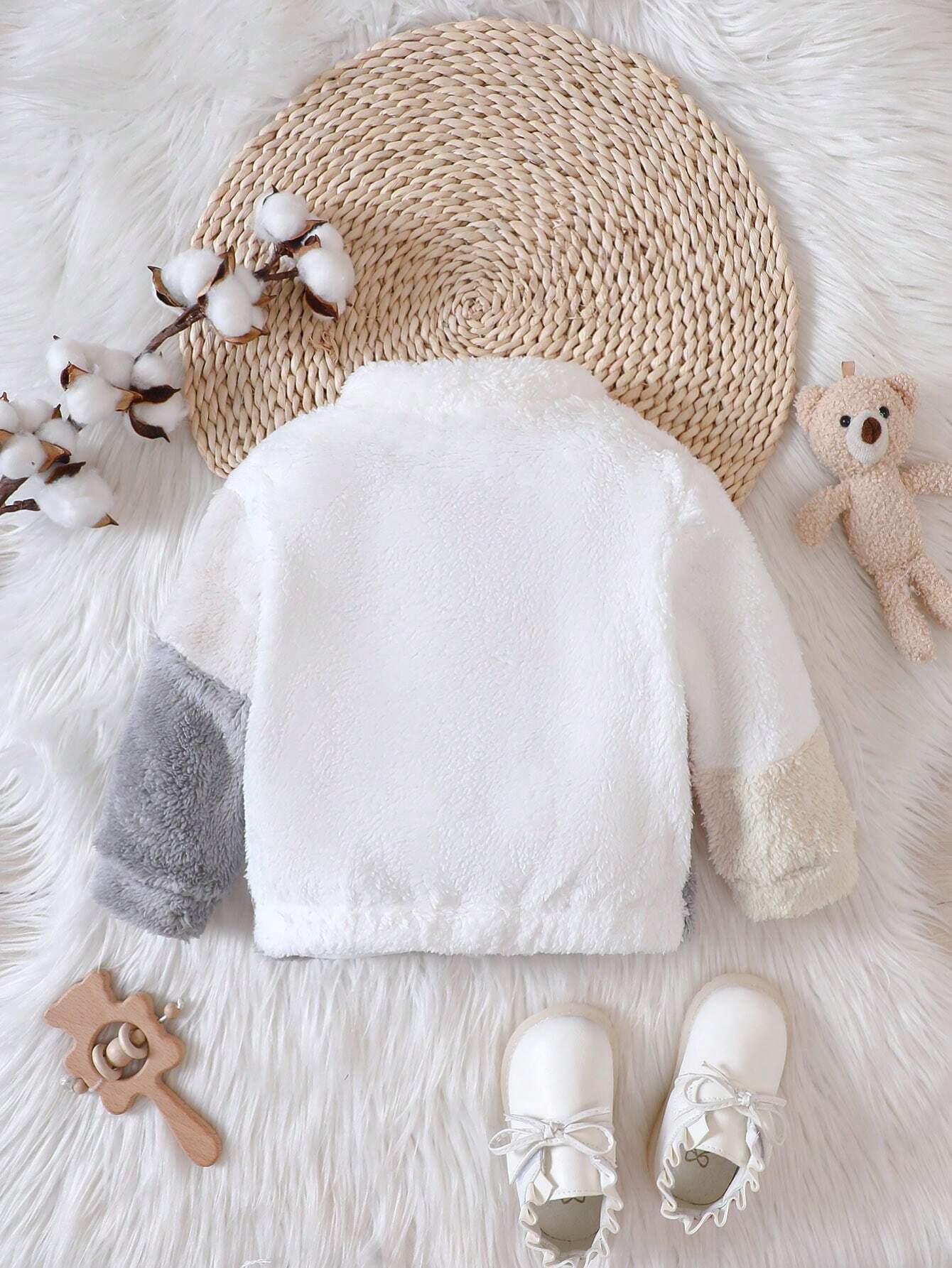  | SHEIN Baby Boy Reversible Fleece Grey Patchwork Zipper Jacket , Fashionable Street Style Fit For Autumn/Winter Outings, Soft Plush Fabric, Comfortable | Dress | Shein | OneHub