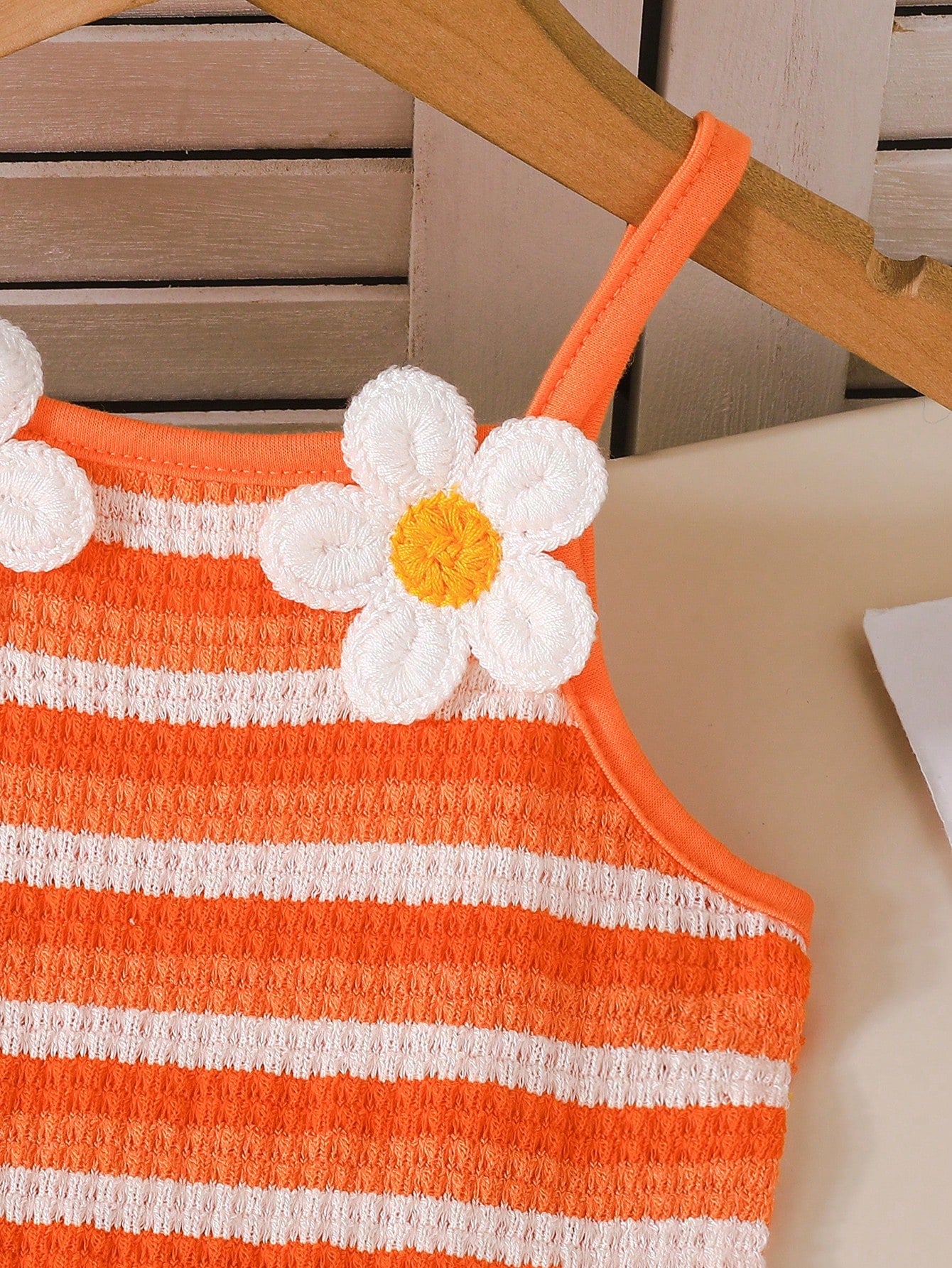 SHEIN Baby Girls' Summer Sleeveless Striped Dress With Embroidery Flower, Sweet Dress With Crossbody Bag
