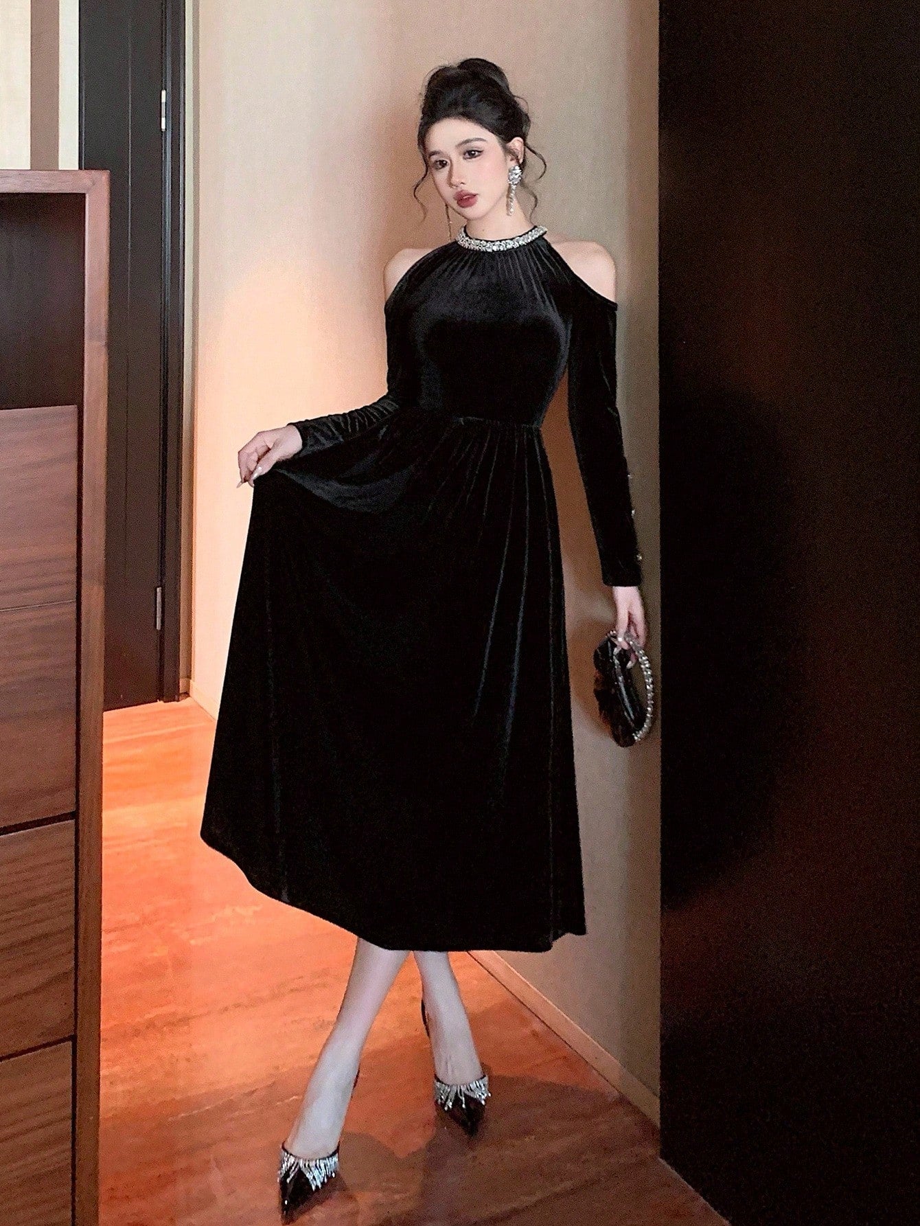 SHEIN DAZY Elegant Party Dress With Shoulder Cut-Out & Rhinestone Decor, Mid-Length For Women, Autumn Prom Dress