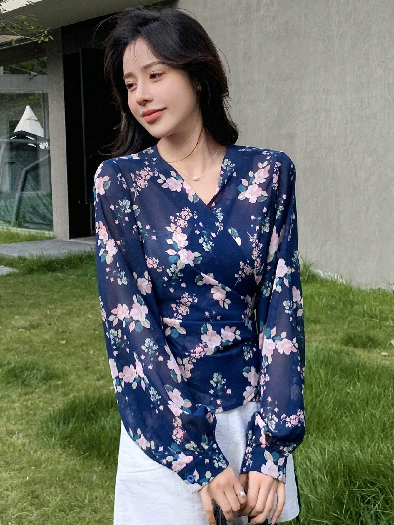  | SHEIN DAZY Floral Print Surplice Neck Lantern Sleeve Blouse | Top | Shein | OneHub