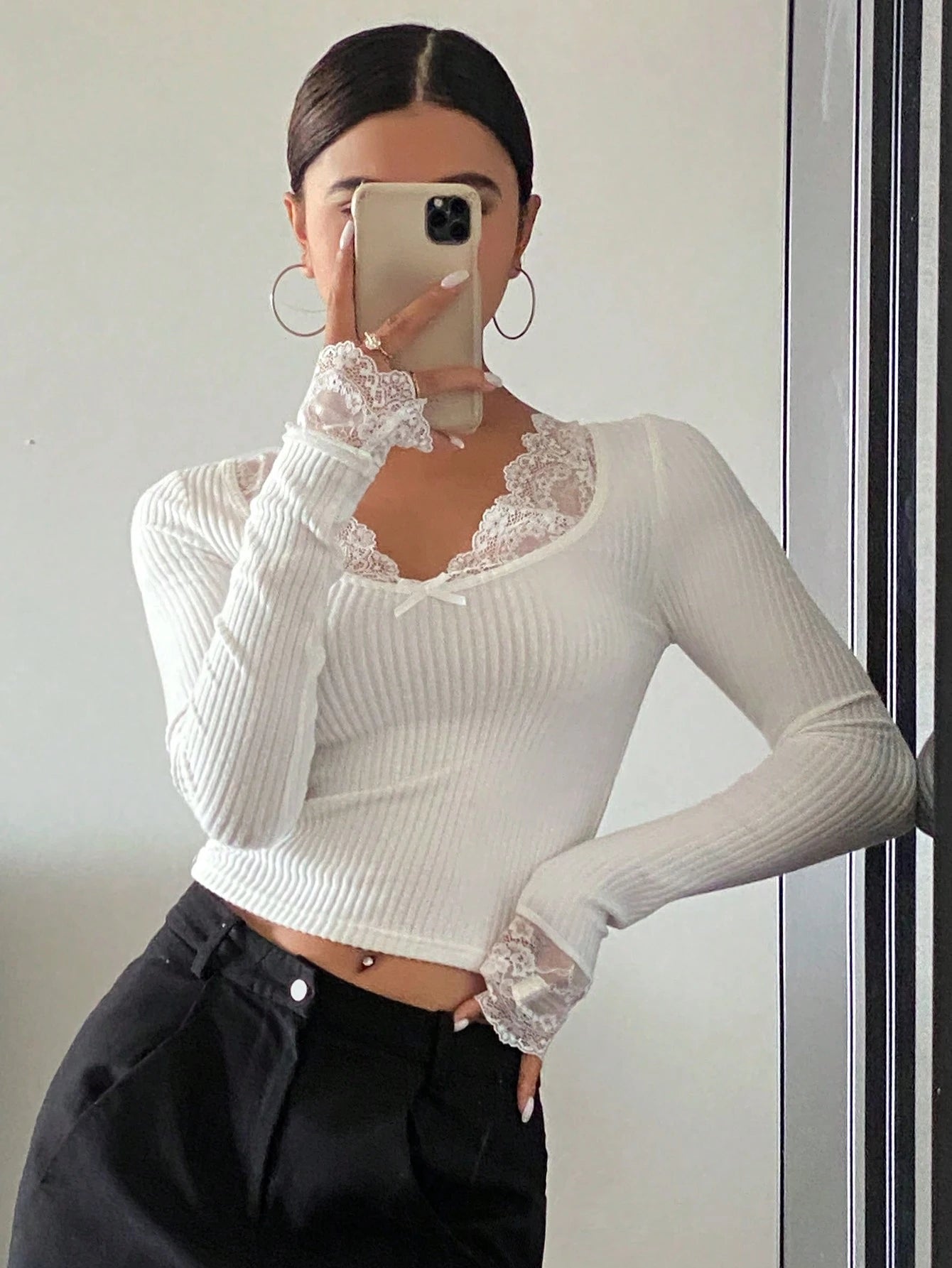  | SHEIN DAZY Women's Round Neck Lace Patchwork Slim Fit Long Sleeve T-Shirt | T-shirt | Shein | OneHub