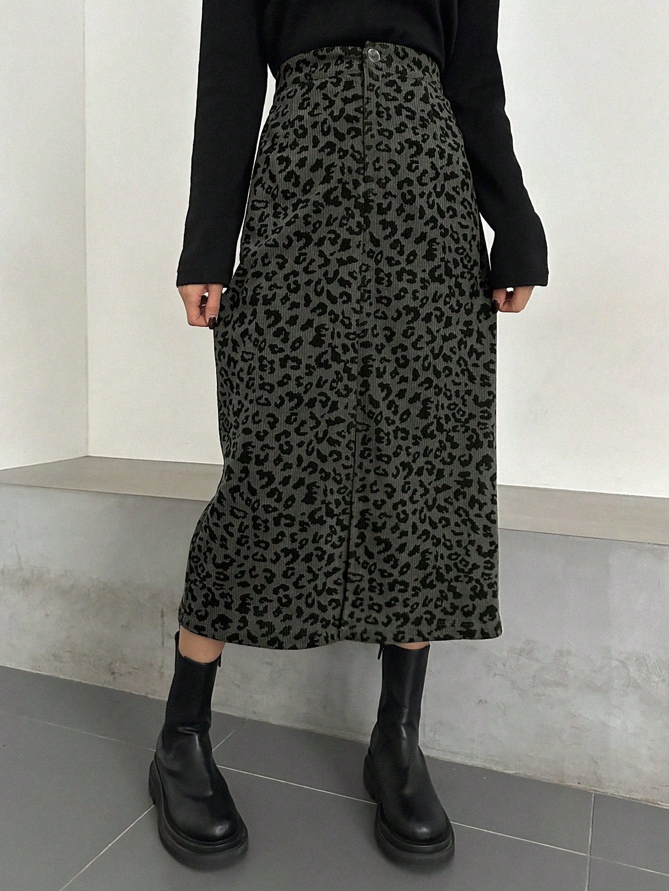 SHEIN DAZY Women's Straight Leopard Print Skirt, Minimalist Streetwear Fashion Casual Everyday Going Out Dark Green Fall