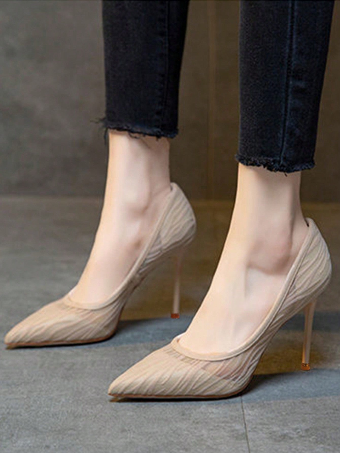  | SHEIN Elegant Pumps For Women, Textured Point Toe Stiletto Heeled Court Pumps | Sandal | Shein | OneHub