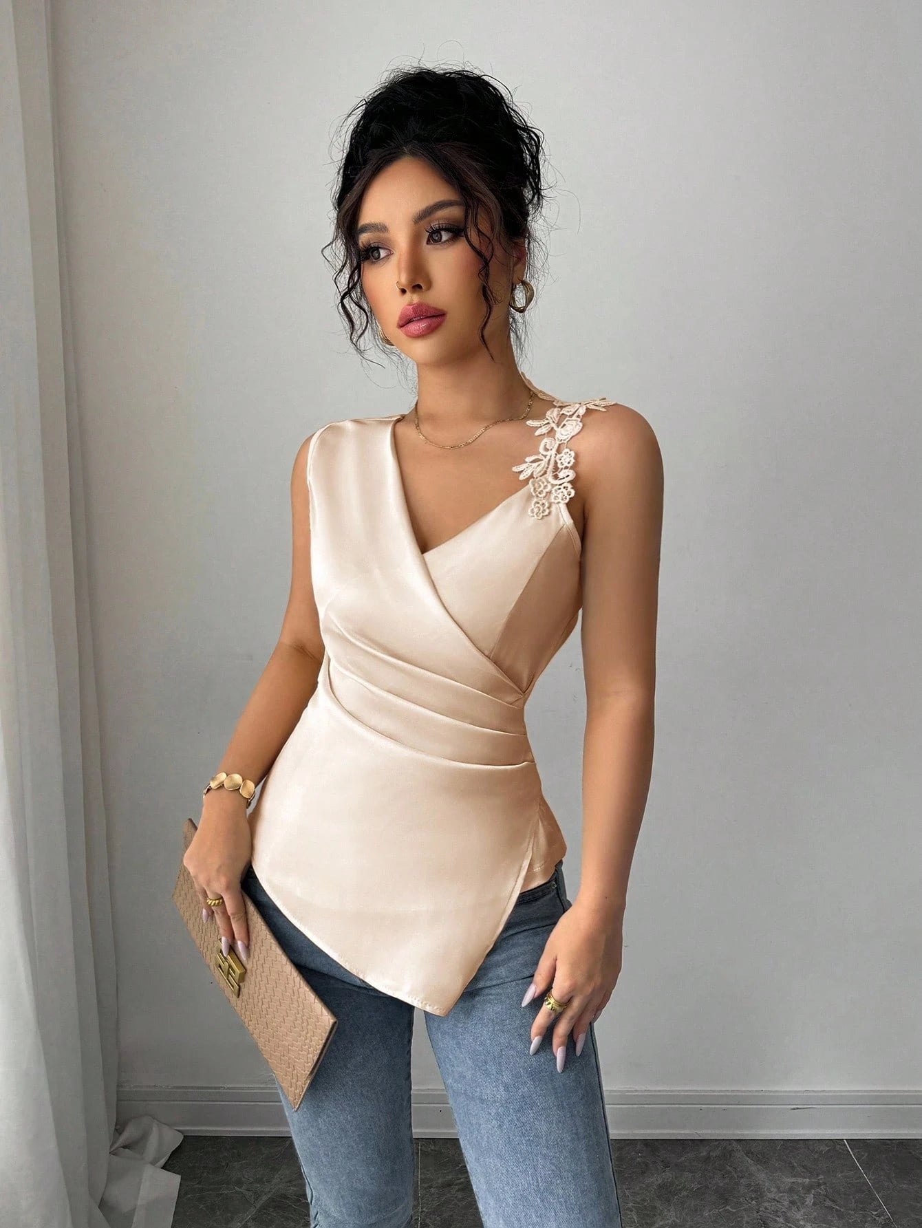  | SHEIN Elenzga Women's Elegant Fashion Satin Sleeveless Asymmetrical Lace Trim Camisole, Suitable For Casual Daily Life And Party | Tee | Shein | OneHub