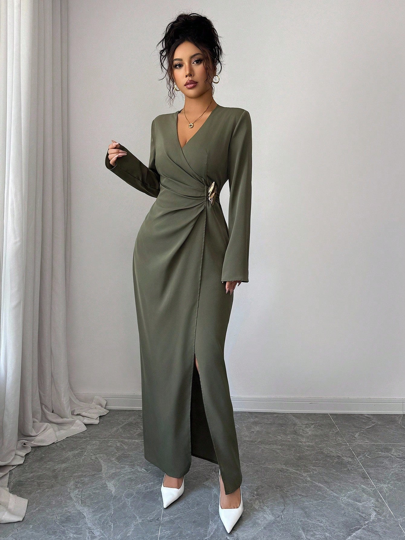 SHEIN Elenzga Women's Solid Color Cross Wrap V-Neck Long Sleeve Slit Dress