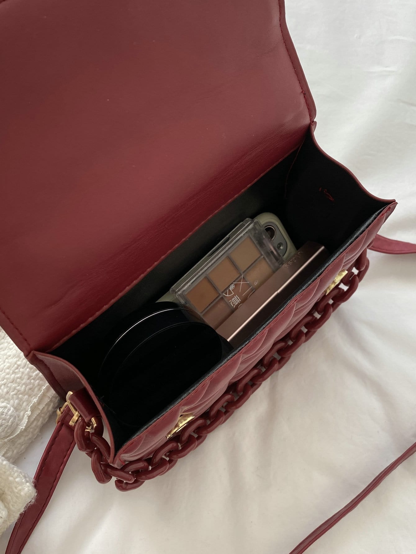  | SHEIN Fashion Solid Color Embossed Chain Decorated Handbag , Burgundy Bag, Bag, & New Year Ideal Gift | Bags | Shein | OneHub