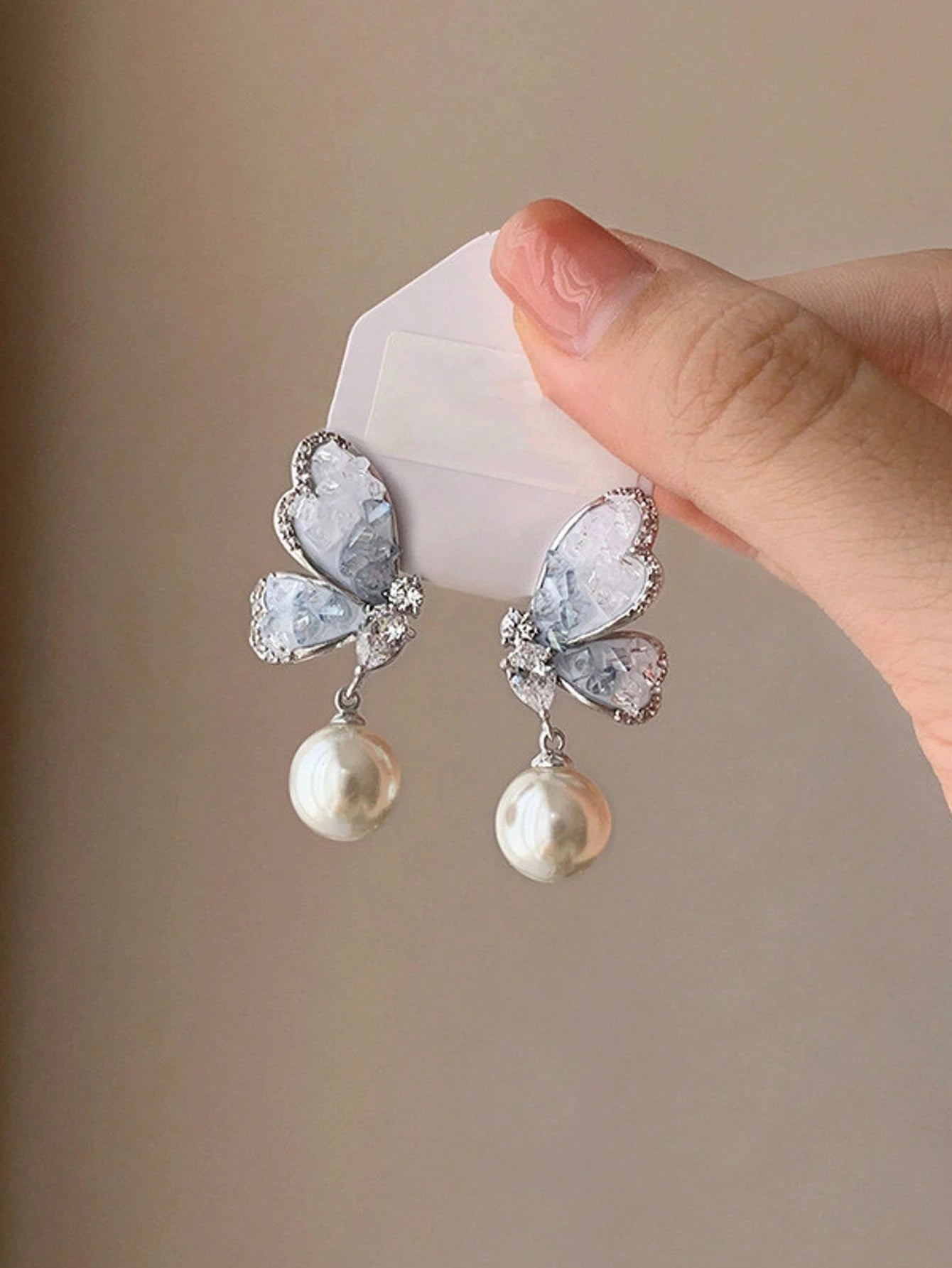 | SHEIN Korean Elegant Pearl Flower Vintage Stud Earrings, Niche Personalized Versatile Jewelry Accessories | Earrings | Shein | OneHub