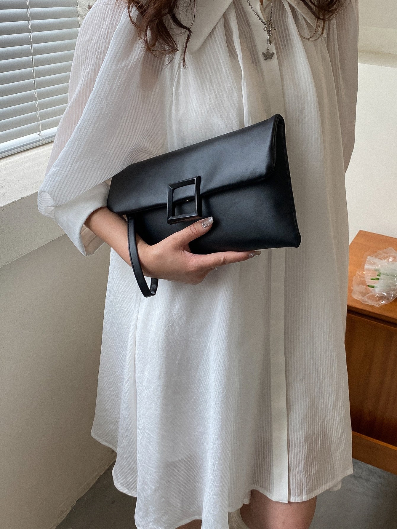  | SHEIN Minimalist Flap Envelope Bag | Bags | Shein | OneHub