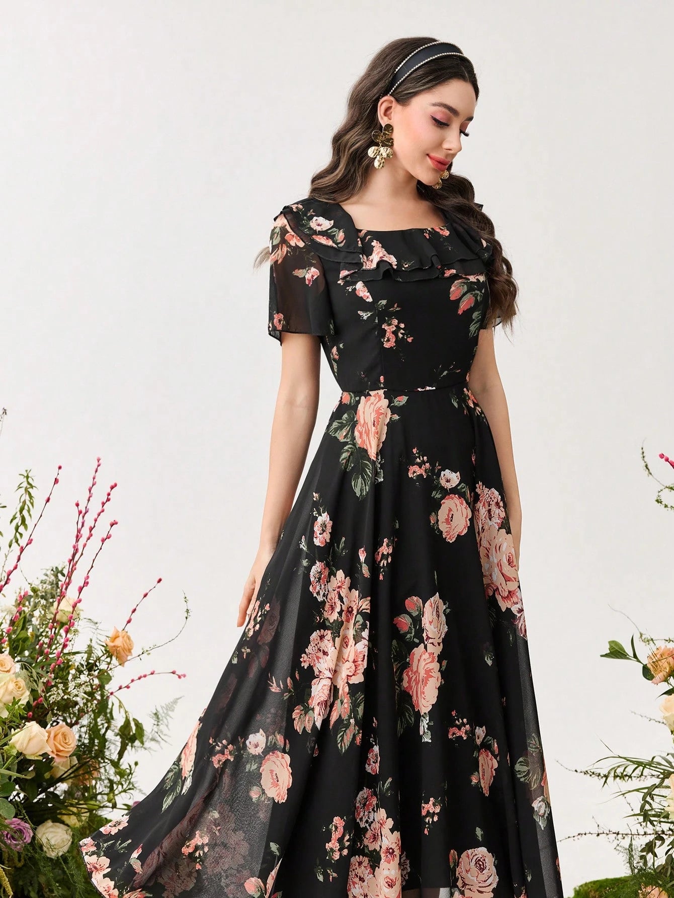 SHEIN Modelyn Ruffle Hem Floral Print Fitted Chiffon Dress | Dress | OneHub SHEIN Modelyn Ruffle Hem Floral Print Fitted Chiffon Dress | Dress | OneHub