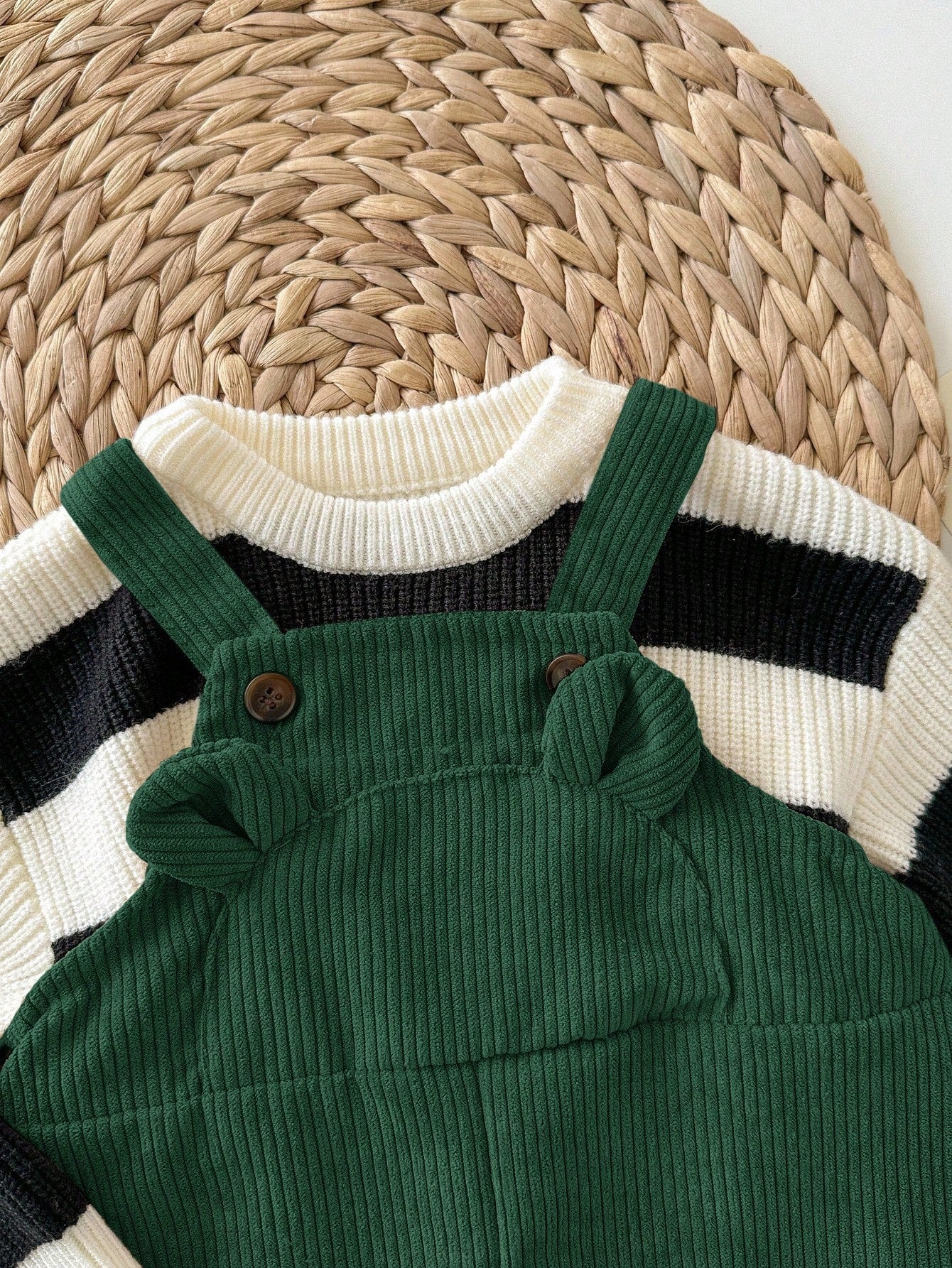 SHEIN Newborn Baby Boy/Girl Casual Corduroy Overalls With Cute Animal Ear Design, Versatile All-Match Style Fall Winter