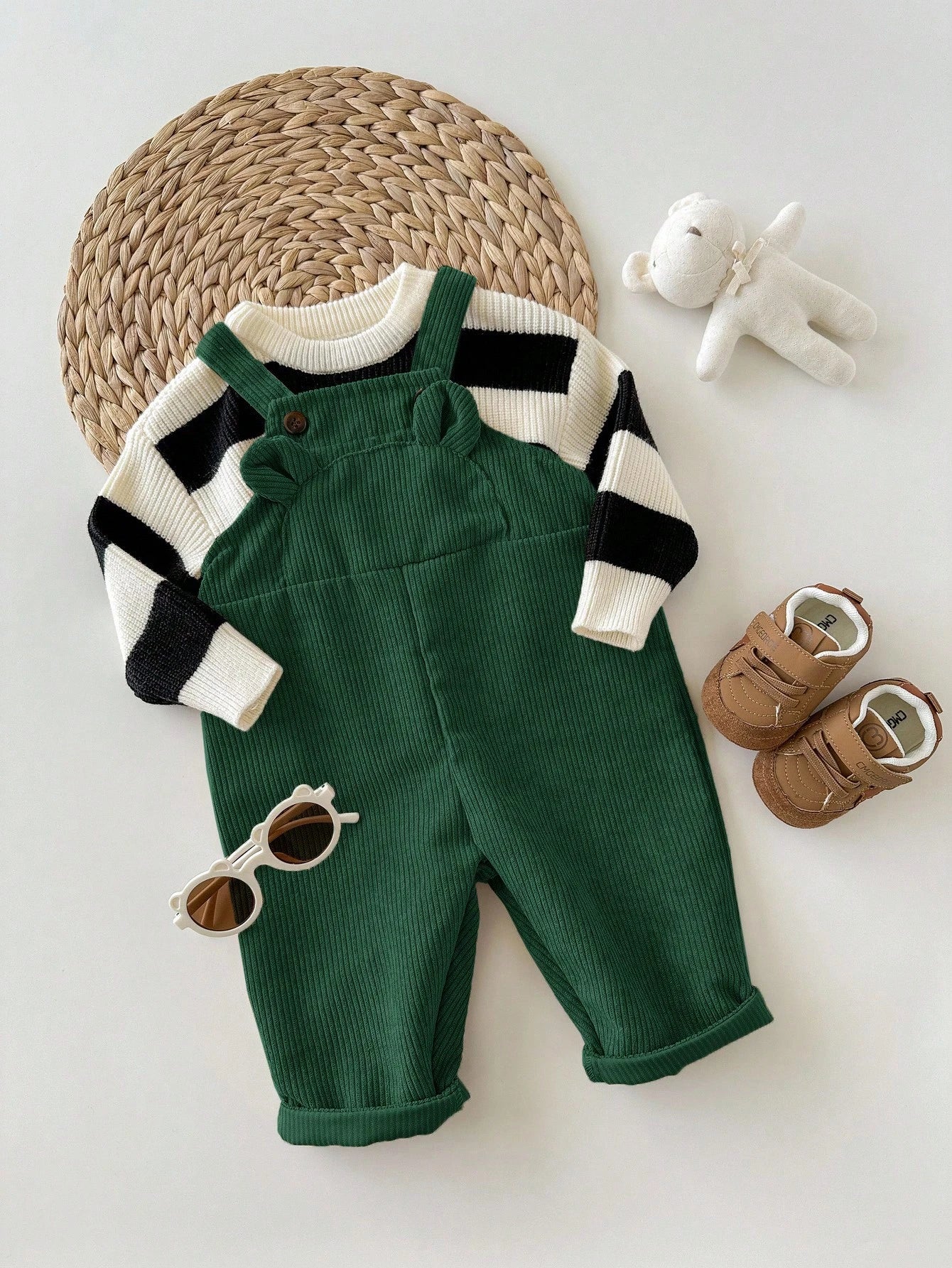 SHEIN Newborn Baby Boy/Girl Casual Corduroy Overalls With Cute Animal Ear Design, Versatile All-Match Style Fall Winter