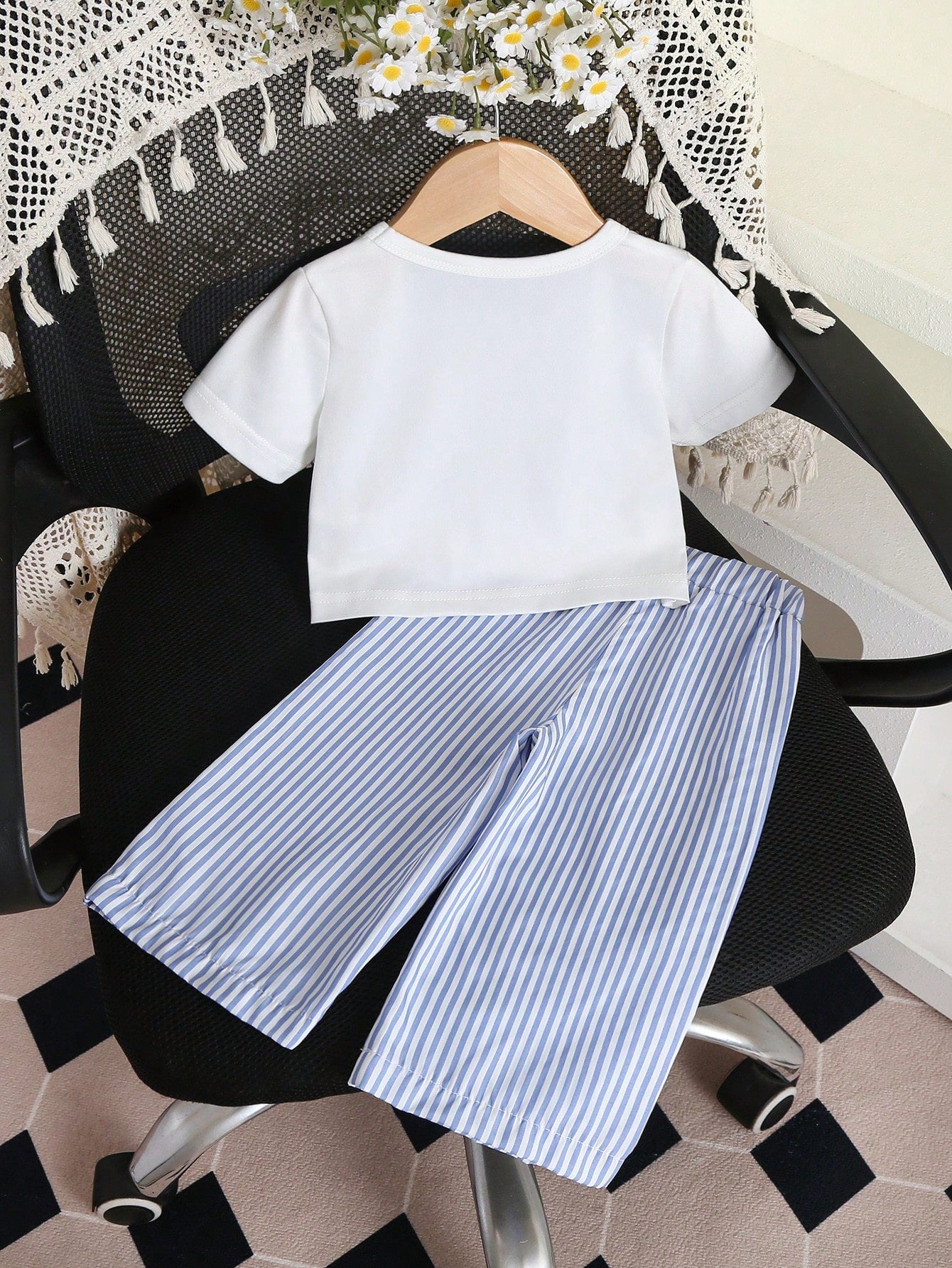SHEIN 2pcs Baby Girl Toddler/Newborn 0-3Y Cute Casual Striped Bow T-Shirt + Striped Pants Set, Infant Morandi Blue Outfit, Spring/Summer