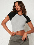 SHEIN BASICS Colorblock Raglan Sleeve Crop Tee