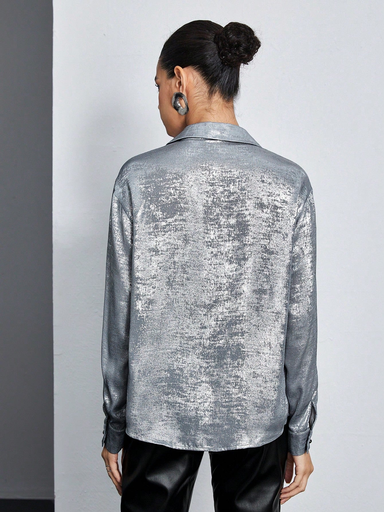  | SHEIN BIZwear Women's Solid Color Textured Long Sleeve Shirt | T-shirt | Shein | OneHub