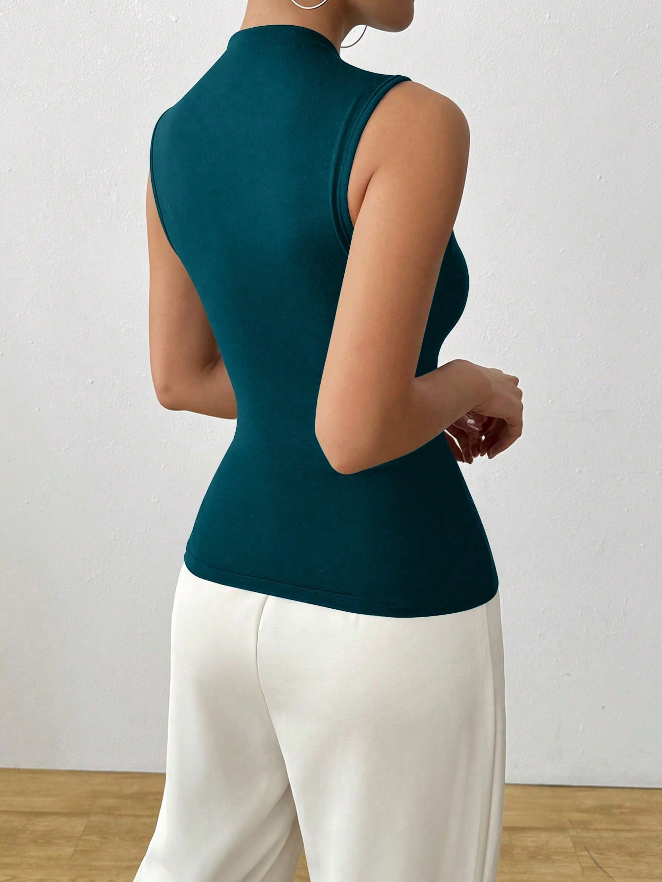  | SHEIN Clasi 1pc Women Elegant Asymmetrical Neck Metal Decor Solid Color Tank Top | Top | Shein | OneHub