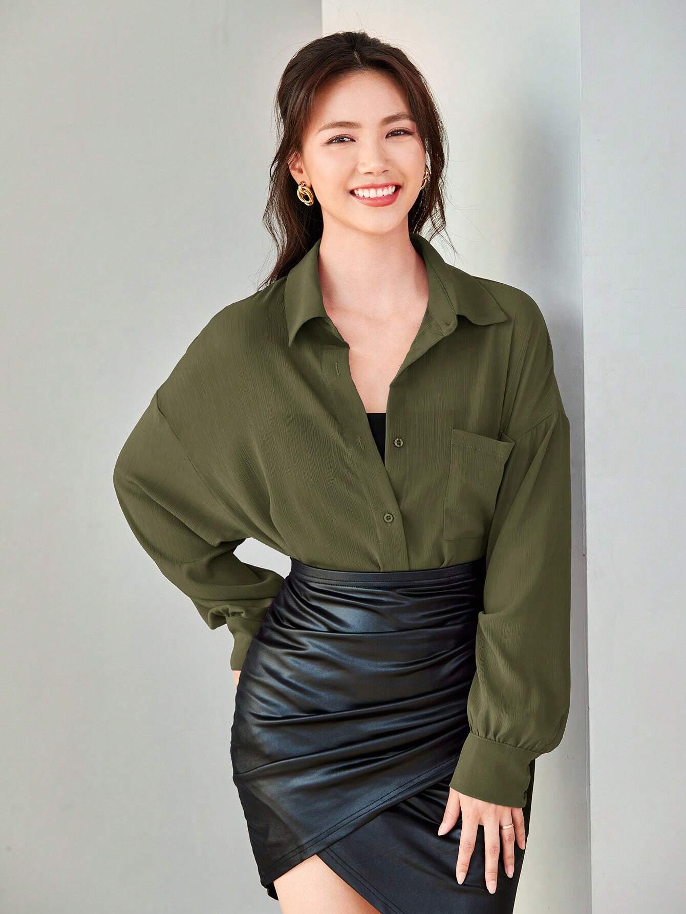  | SHEIN LUNE Women Spring/Summer Casual Solid Color Loose Fit Drop-Shoulder Shirt | T-shirt | Shein | OneHub