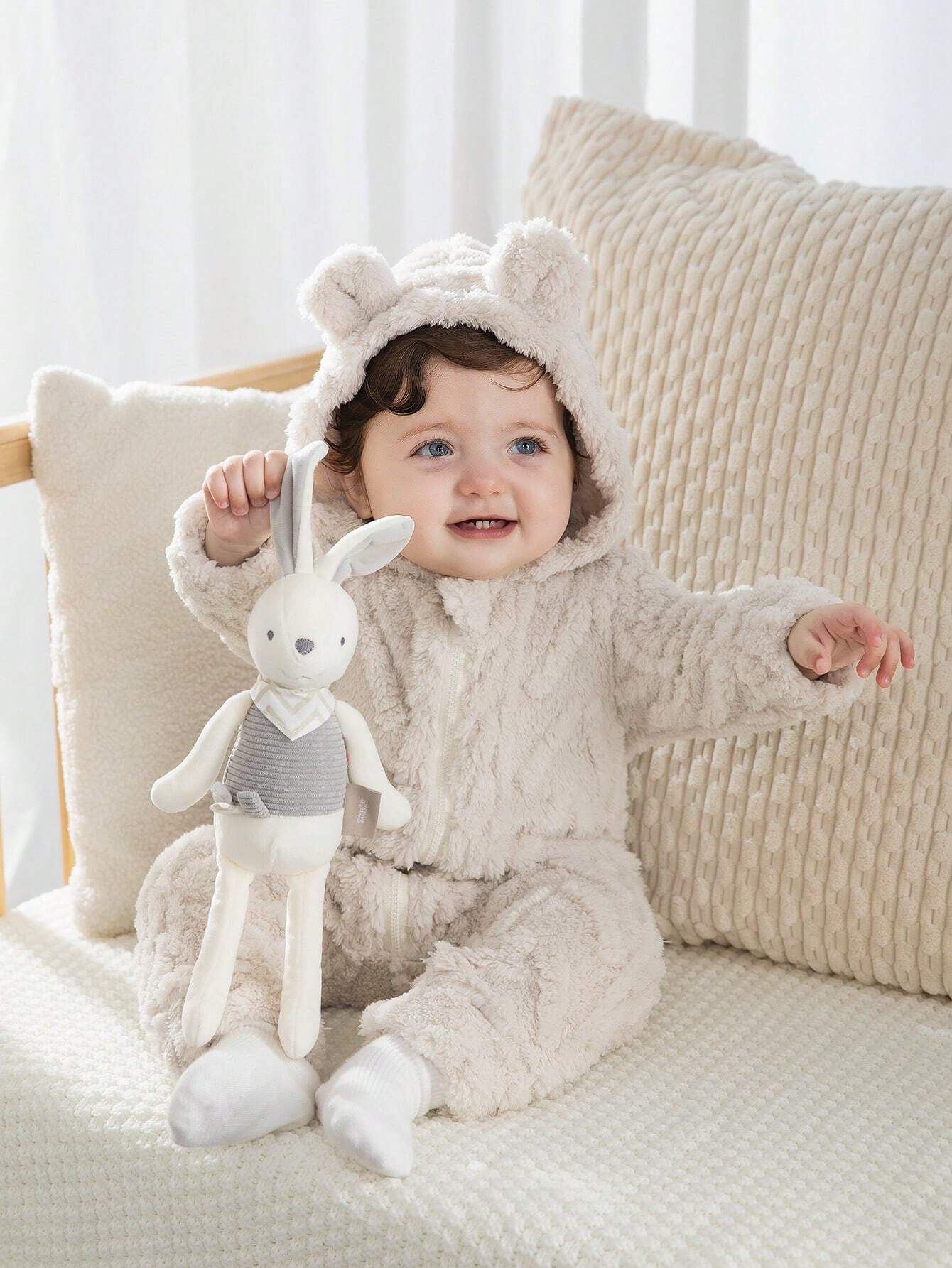  | SHEIN Persoplay Kids 1pc Baby Boy/Girl Fleece Hooded Jumpsuit, Warm & Comfortable, Suitable For Outdoor & Indoor Wear | Dress | Shein | OneHub