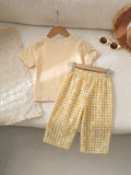 SHEIN Playful Pals Baby Girl 3D Floral Decor Short Sleeve T-Shirt And Plaid Pants Casual Outfit