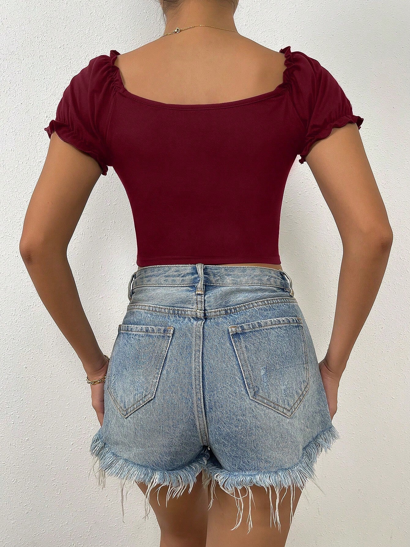  | SHEIN Privé Ruched Front Sweetheart Neck Puff Sleeve Crop Tee | Tee | Shein | OneHub