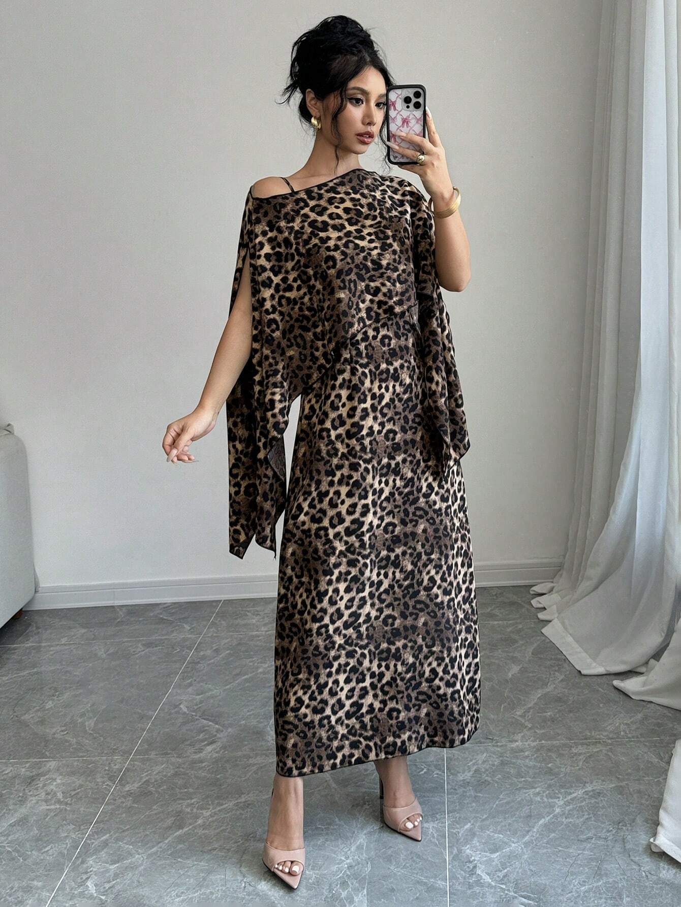 | SHEIN Raffinéa Women Leopard Print Hooded Cape Dress Maxi Women Outfit | Dress | Shein | OneHub