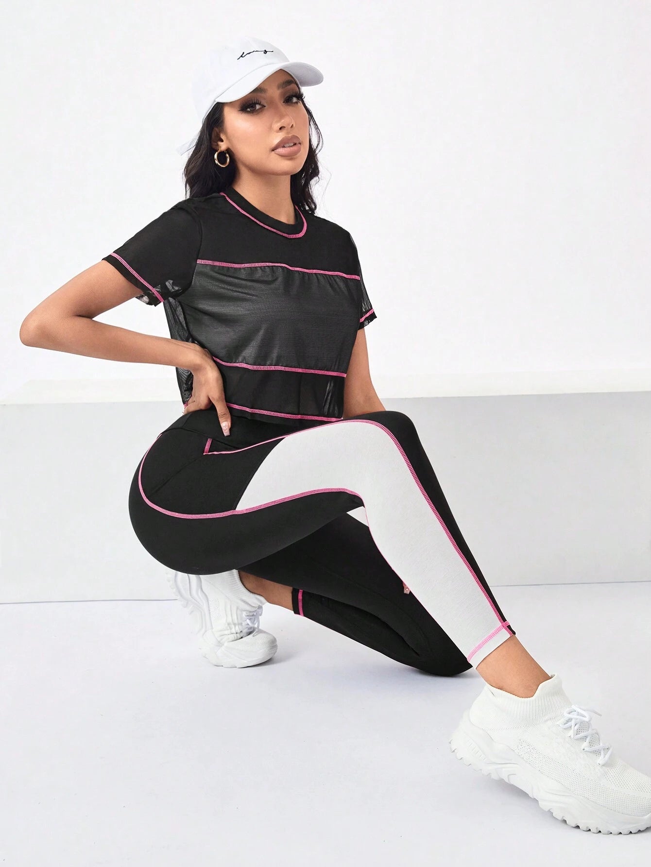  | SHEIN Running Colorblock Sports Tee & Phone Pocket Side Leggings | Leggings | Shein | OneHub