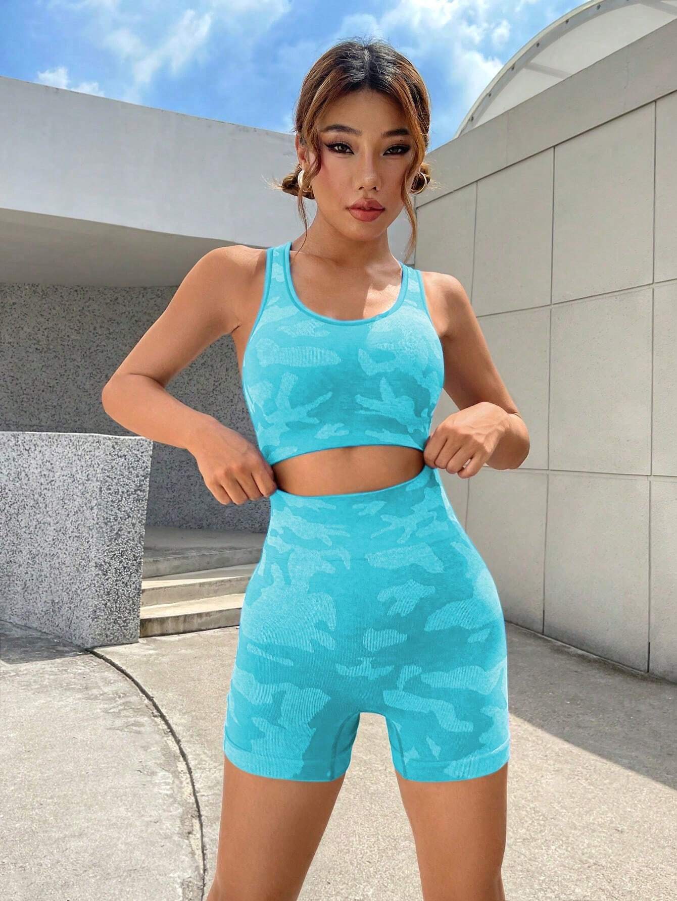  | SHEIN Sport Seamluxe Camo Print Wide Waistband Sports Set | Leggings | Shein | OneHub