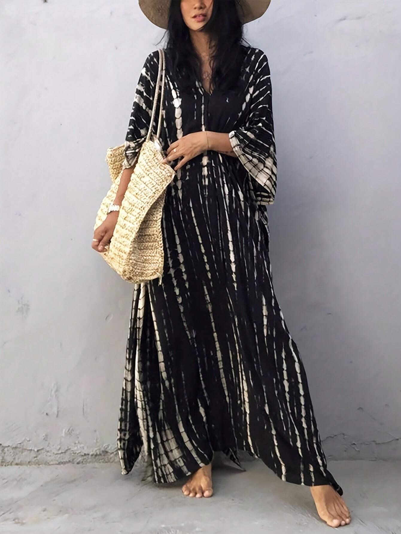  | SHEIN Unity Women's All-Over Print V-Neck Dress, Autumn Maxi Women Outfit | Dress | Shein | OneHub