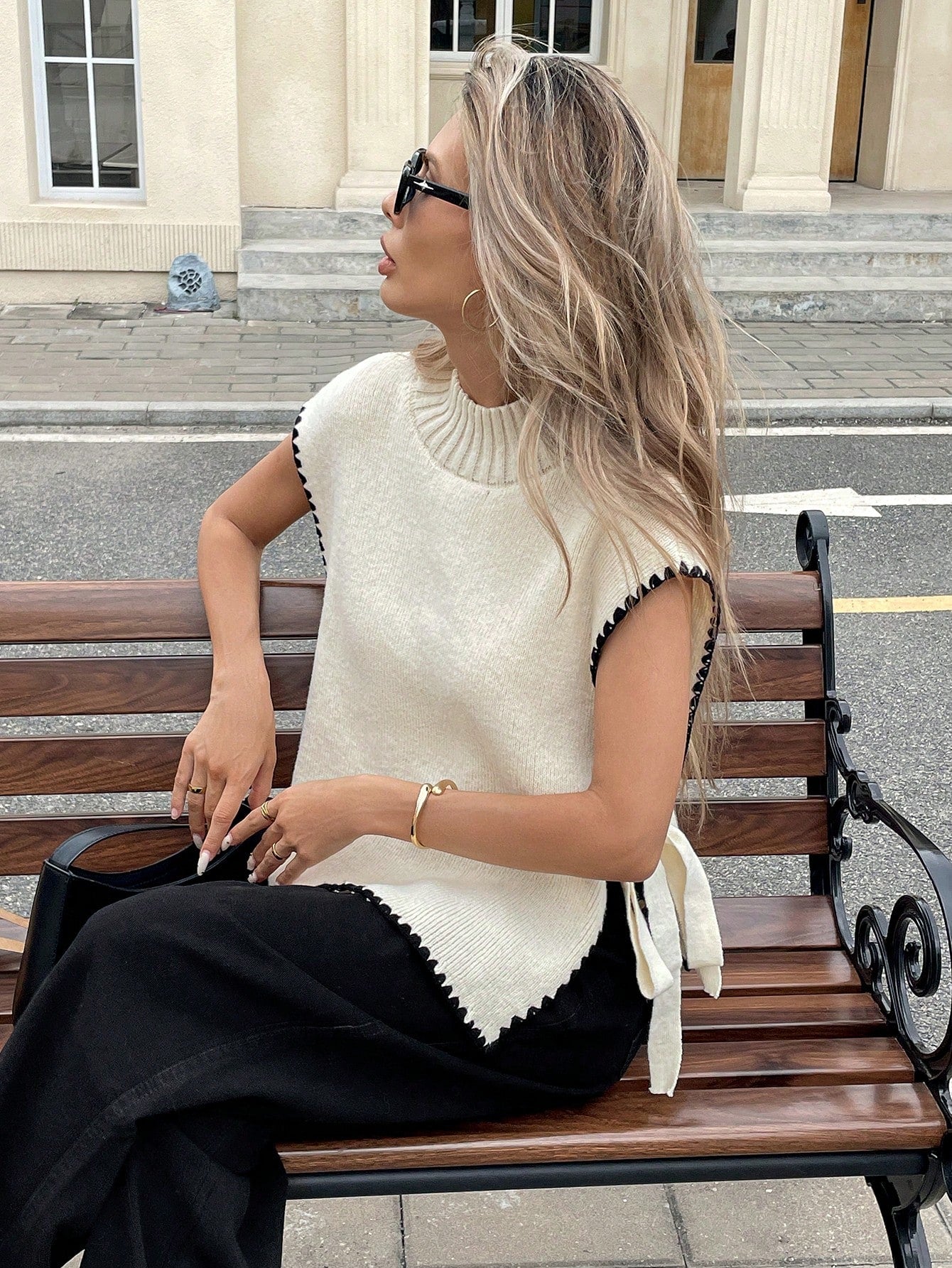 SHEIN Serisse Women's Casual Color Block Trim Side Slit Tie-Up Sweater Vest