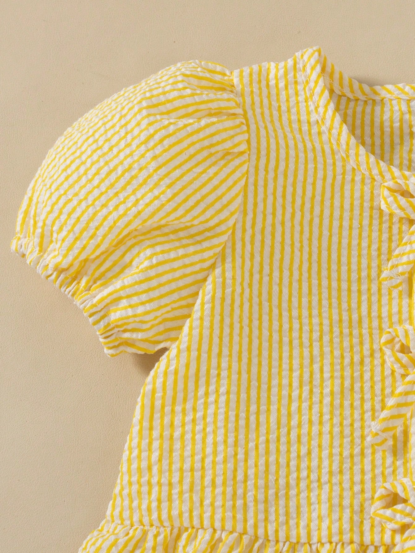 SHEIN Souflis Souflis French Style 0-3 Years Old Baby Girl Striped Bow Outfit