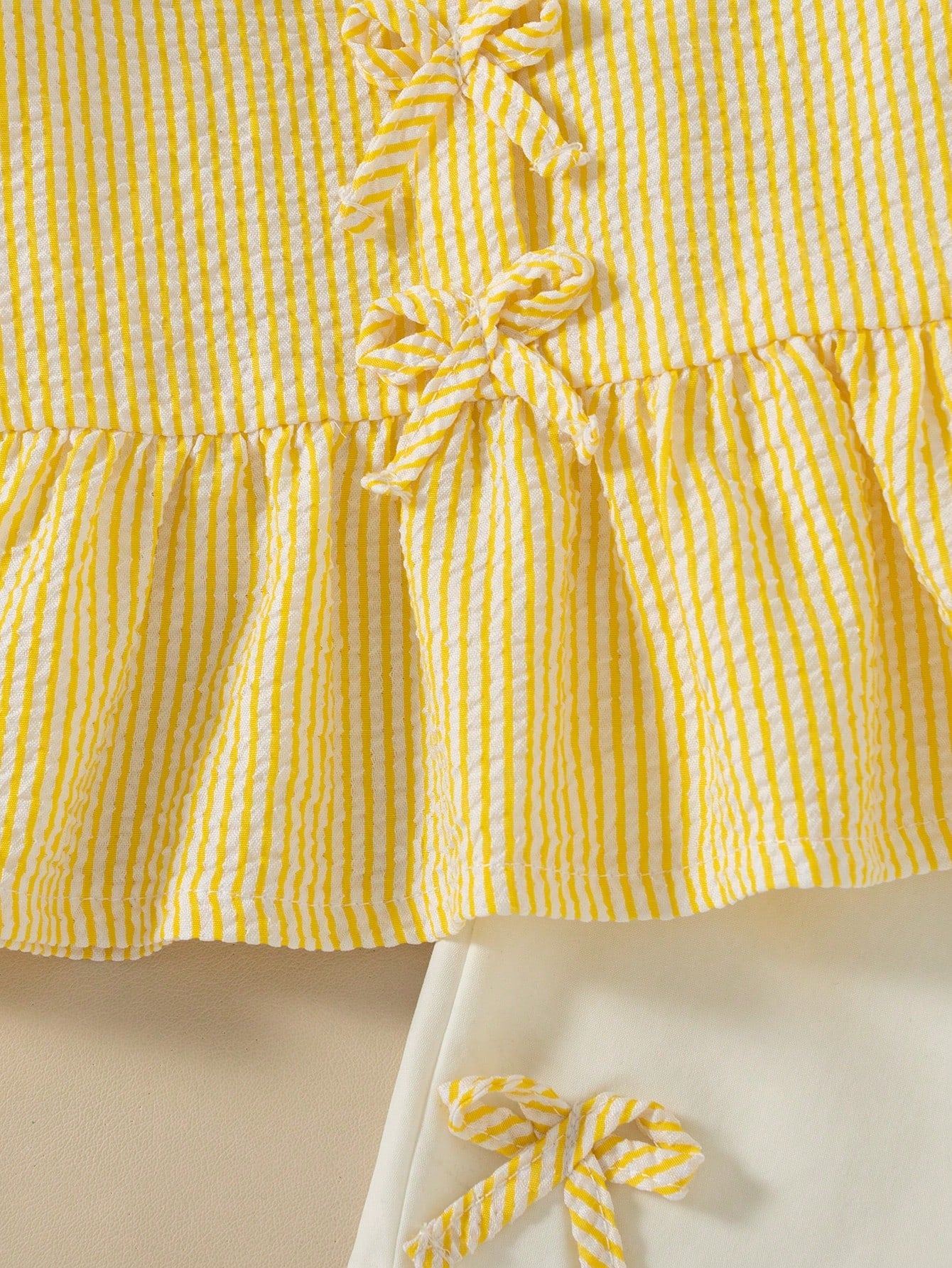 SHEIN Souflis Souflis French Style 0-3 Years Old Baby Girl Striped Bow Outfit