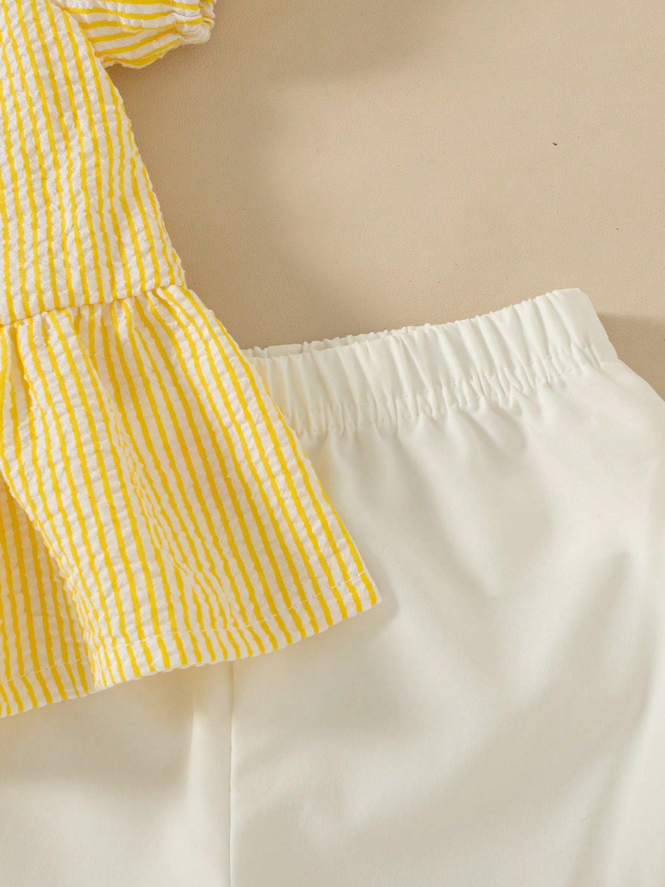 SHEIN Souflis Souflis French Style 0-3 Years Old Baby Girl Striped Bow Outfit