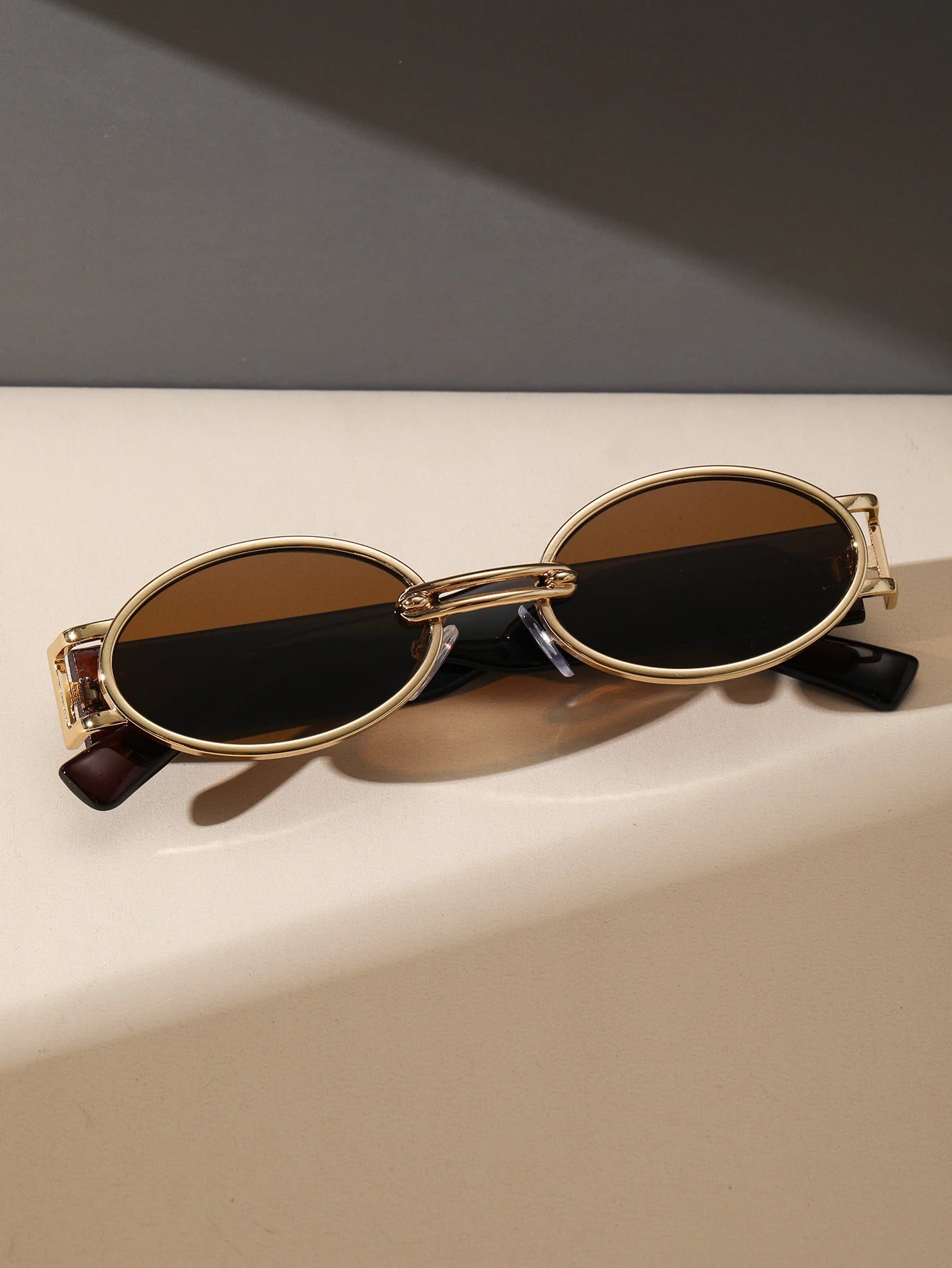  | SHEIN Trendy Oval Frame Fashion Glasses Fit For Outdoor, Vacation Vintage Shades Beach Accessories | Sunglasses | Shein | OneHub