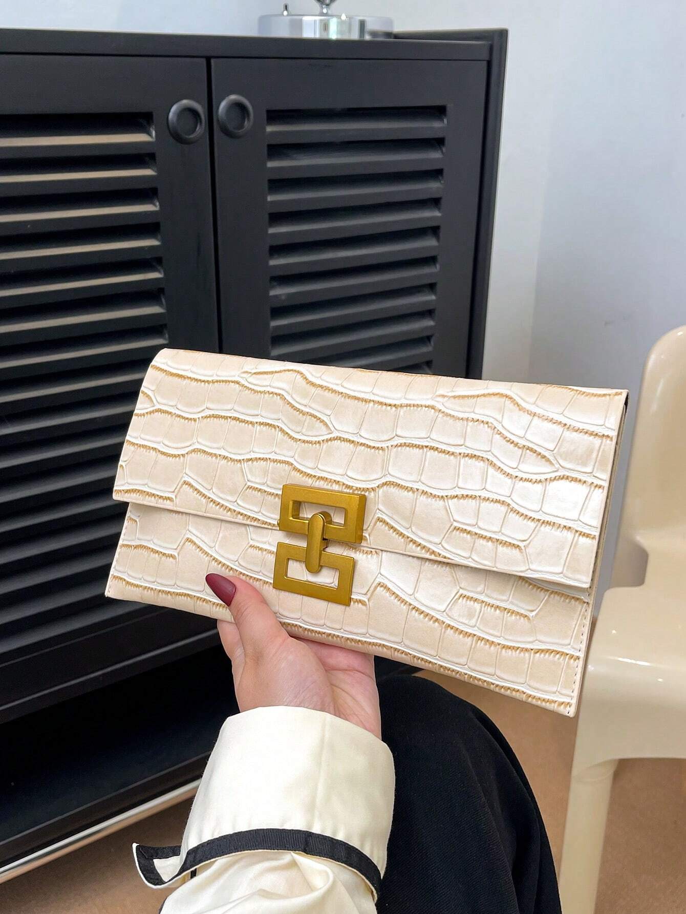  | SHEIN Vintage Crocodile Pattern Envelope Clutch Bag With Lock For Women, Simple And Elegant | Card Holder | Shein | OneHub