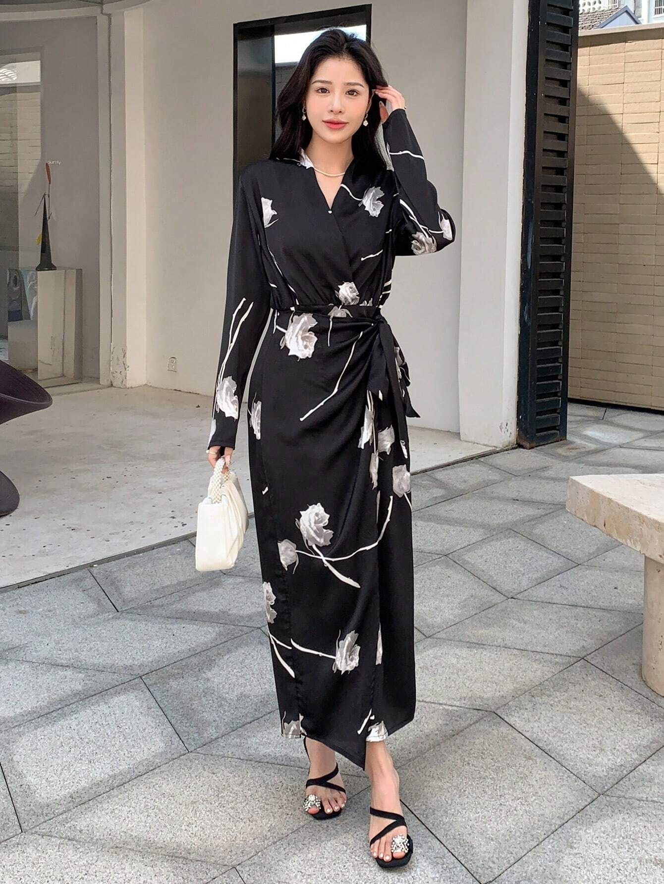 SHEIN DAZY Floral Print Knot Side Wrap Dress | Dress SHEIN DAZY Floral Print Knot Side Wrap Dress | Dress