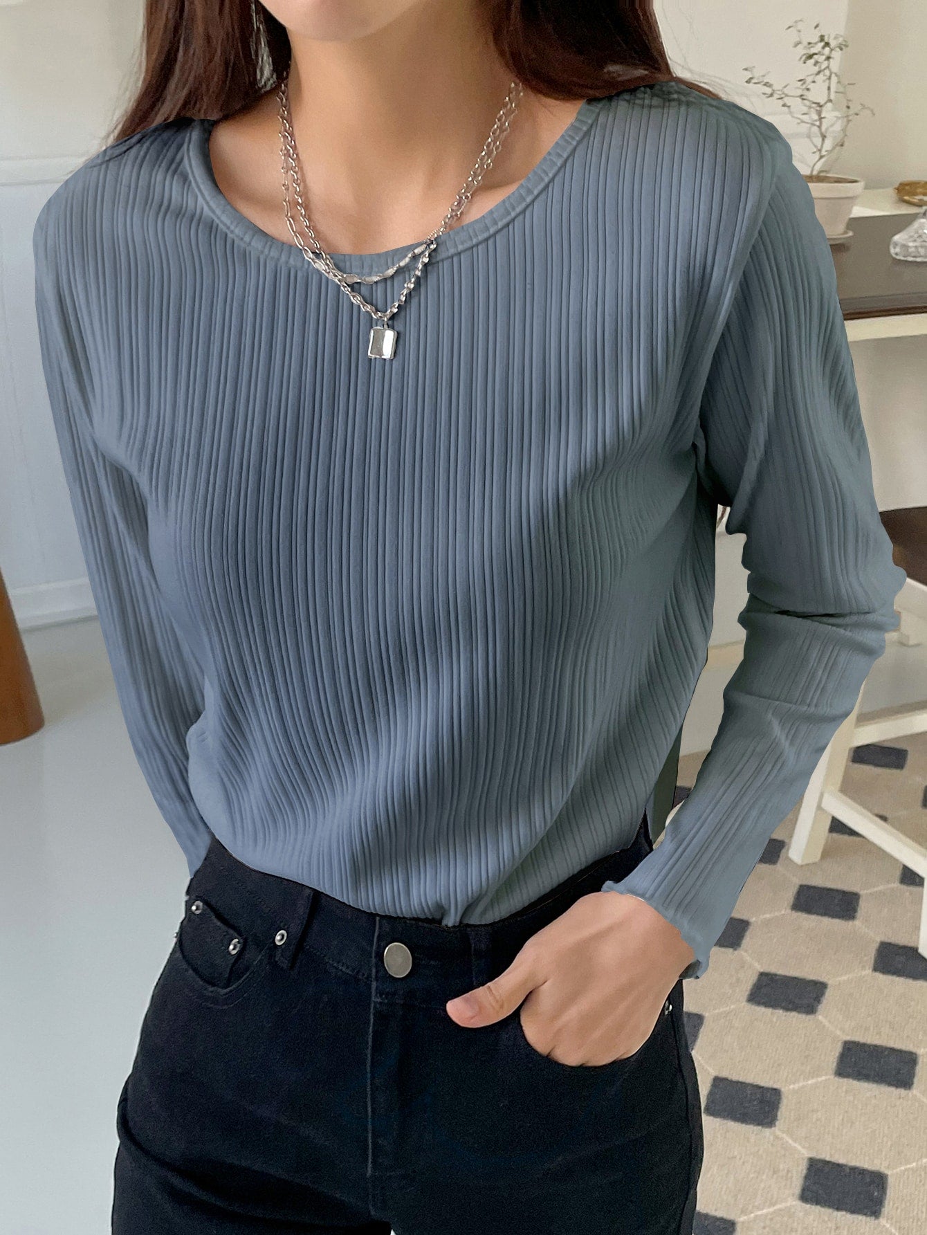  | SHEIN DAZY Ribbed Knit Lettuce Trim Tee | T-shirt | Shein | OneHub